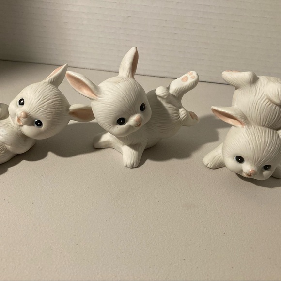 Vintage Homco set of three rabbits #1454 - Picture 4 of 9